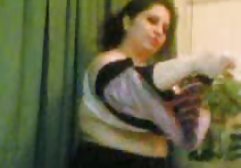 کنار میز دانلود فیلم سکسی دوبله فارسی بنشینید