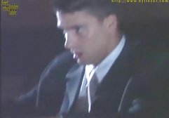 شوهر اسپانیایی مراقب همسرش است که توسط مرد دیگری مورد ضرب و سکس با دوبله فارسی شتم قرار گرفته است