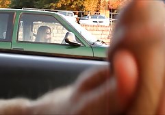 دختر سرخ خروس بزرگ را می خورد دوبله فیلم پورن اما توپ های او تولیدی نیست