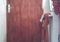 آکینا هارا در یک سری دوبله فیلم پورن دهان شلخته روی چندین ضرب می خورد